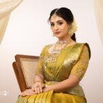 Mounika Dev Instagram - Sooseki 🔥 Makeup @subsartistry Hair @_stylenart_ Saree draping @style_with_anbu Stylist @hannah.glory Jewels @aarvee.chennai Saree @houseofayati Blouse @ashtag_sewing Photography @sano_visuals