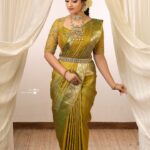 Mounika Dev Instagram - Green parrot 🦜 Makeup @subsartistry Hair @_stylenart_ Saree draping @style_with_anbu Stylist @hannah.glory Jewels @aarvee.chennai Saree @houseofayati Blouse @ashtag_sewing Photography @sano_visuals