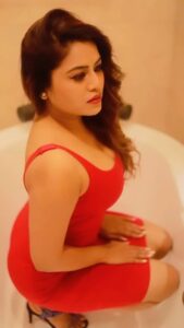 Mousumi Nayak Instagram - Be a good person, But don’t waste time to prove it . Photography by @sk_azhar_ali #beurself #respecturself #keepgrowing #focused #queenlife