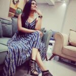 Mousumi Nayak Instagram – Chal tere Ishq main pad jate hain 💞☘️🧚🏻