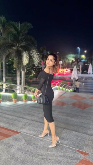 Mousumi Nayak Instagram - My focus…💞🧿 
@ambiencemallvasantkunj 
@mousuminayakofficial 
#myfocus 
#ilovemyself 
#ilovemylife