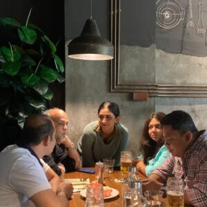 Mrinmayee Godbole Instagram - 𝗪𝗲 𝗮𝗿𝗲 𝗯𝗿𝗲𝘄𝗶𝗻𝗴 𝘀𝗼𝗺𝗲𝘁𝗵𝗶𝗻𝗴 𝗲𝘅𝗰𝗶𝘁𝗶𝗻𝗴! ⁣
𝗪𝗮𝘁𝗰𝗵 𝘁𝗵𝗶𝘀 𝘀𝗽𝗮𝗰𝗲 🇯🇵🍜🍶