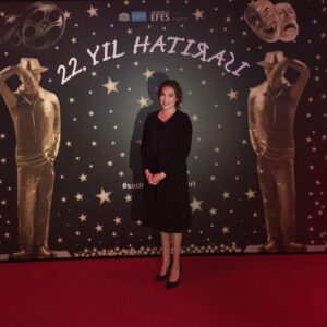 Müge Uyar Instagram - 22.Sadri Alışık tiyatro ve sinema oyuncu ödülleri 🏆