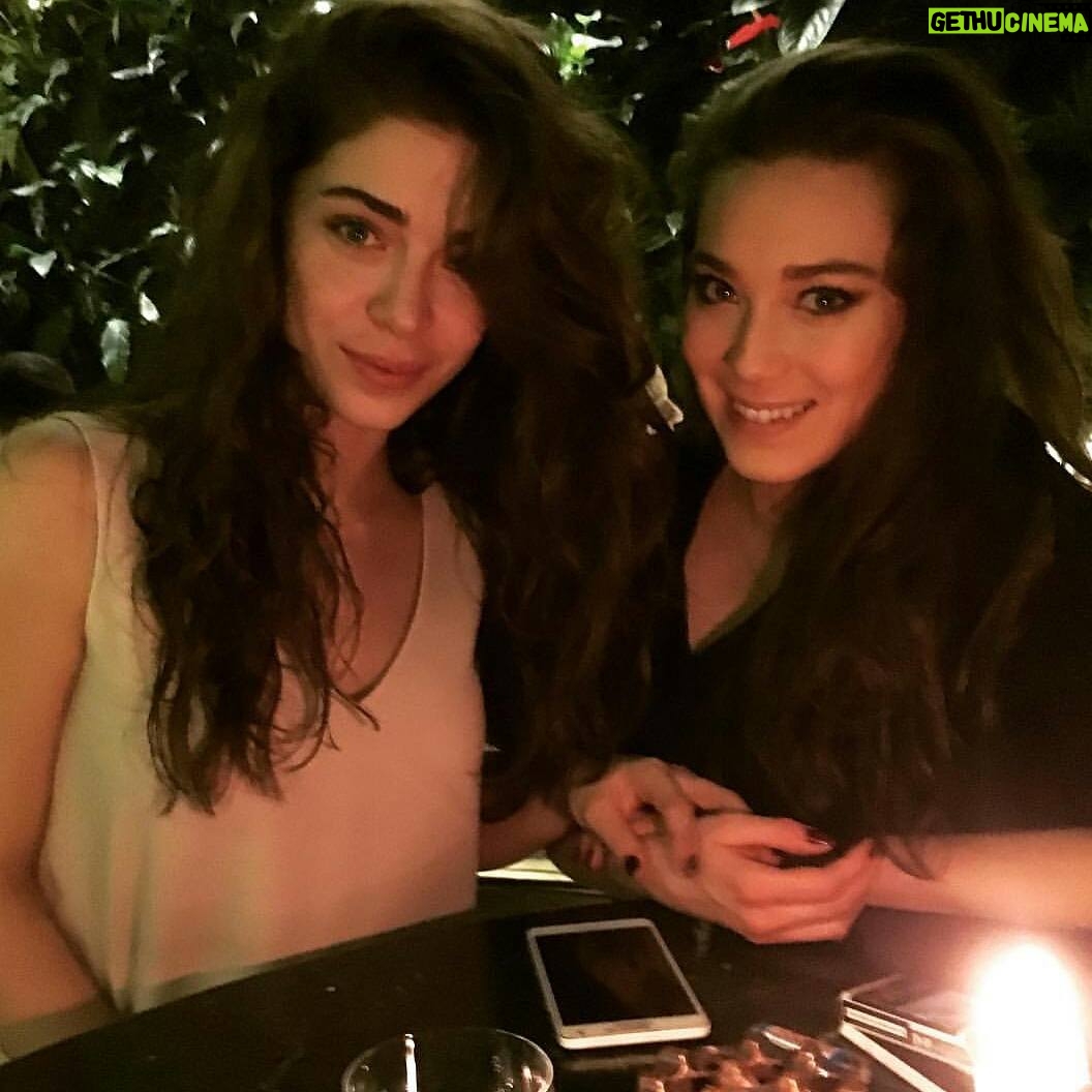 Müge Uyar - 591 Likes - Öykü her zaman var olduğu gibi ❤