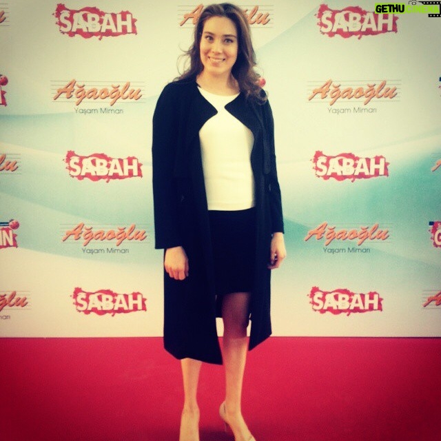 Müge Uyar - 669 Likes - Mutlu bir yaz başlasın...#yazamerhabapartisi#günaydın#ağaoğlu