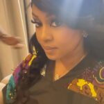Munachi Abii Instagram – Don’t usually post a lot of bts stuff, but you are gonna get it all now. 
So this is me , getting ready to shoot with my @aquafinanigeria #aquafinapadioflife 
& shoutout to @juvsglam_  for making me look sooo pretty 😍
