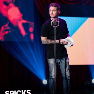 Myf Warhurst Instagram - In the creepy words of Rod Stewart, Tonight’s The Night, all. WE’RE BACK with a brand new series of #SpicksandSpecks. 7.30pm ABCV and @abciview with a glorious cast of talented folk @anthonycallea @stephtisdellcomedy @mrstommylittle @yveblake and my all time faves @adamhillscomedy & Alan Brough 
YOU KNOW WHAT TO DO (tune in) xxxx