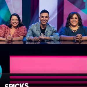 Myf Warhurst Instagram - In the creepy words of Rod Stewart, Tonight’s The Night, all. WE’RE BACK with a brand new series of #SpicksandSpecks. 7.30pm ABCV and @abciview with a glorious cast of talented folk @anthonycallea @stephtisdellcomedy @mrstommylittle @yveblake and my all time faves @adamhillscomedy & Alan Brough 
YOU KNOW WHAT TO DO (tune in) xxxx