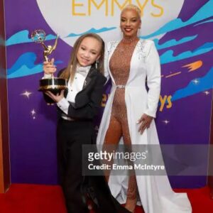 Mykal-Michelle Harris Instagram - A time was had part 2….omg #emmyNight #emmyAwardWinner2023 #kimraisingkim #disney #disneychannel #God #blessed 🎀 = @tamtamthehands 💄= @shadaraholmes.mua 👗 = @thebradleystudio  ALL BLING by @blingboozeandbabyshoes