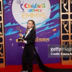 Mykal-Michelle Harris Instagram - A time was had part 2….omg #emmyNight #emmyAwardWinner2023 #kimraisingkim #disney #disneychannel #God #blessed 🎀 = @tamtamthehands 💄= @shadaraholmes.mua 👗 = @thebradleystudio  ALL BLING by @blingboozeandbabyshoes
