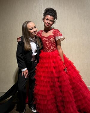 Mykal-Michelle Harris Instagram - A time was had part 1….omg #emmyNight #emmyAwardWinner2023 #kimraisingkim #disney #disneychannel #God #blessed 🎀 = @tamtamthehands 💄= @shadaraholmes.mua 👗 = @thebradleystudio  ALL BLING by @blingboozeandbabyshoes