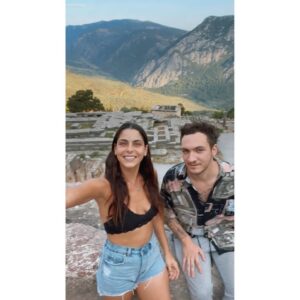 Myriella Kourenti Instagram - ⚡️
Δελφοί summer session (swipe->)
#bandmates #onvacation #myriellaj