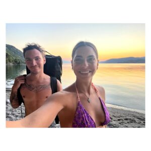 Myriella Kourenti Instagram - 🎈
HAPPY BIRTHDAY!!!
Να τα εκατοστήσεις ταλεντάρα μου τεράστια!!!
Τι να πω στον Κόσμο για εσένα?
John you are one of your kind!!! 👽
You are family!!! 
You are the best friend and bandmate I could ever have!!!
💙
#myriellaandjohn #bestfriends #bandmates