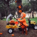 Núria Madruga Instagram - Encontrei uma abóbora muito fofinha. 🎃 Happy Halloween 🎃 #Halloween #babyhalloweencostume