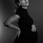 Núria Madruga Instagram - Há um ano estávamos a dois dias de conhecer o nosso Vicente. 🤍 Prestes a entrar na bolha de Amor que um recém nascido traz sempre à nossa vida. Aproveitem muito, seja o primeiro, segundo, terceiro ou o quarto filho 🥰, é uma fase mágica e passa a voar. 📸 @vaskini