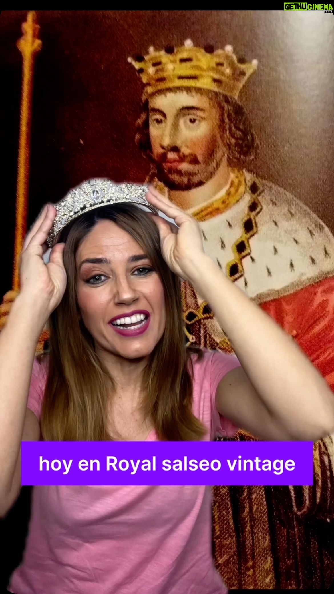 Núria Marín Instagram - Y aquí la parte 2 del #RoyalSalseoVintage Si os gusta el tema no os perdáis mi podcast esta semana sobre el tema. Puro Salseo en todas las plataformas.