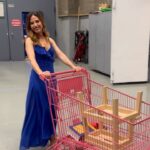 Núria Marín Instagram - Ojalá un carrito de la compra a juego con los zapatos… Lookazo de ayer que me puse para Està Passant de @morgandetoispain Los zapatos son de @menbur
