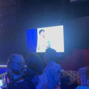 Núria Marín Instagram - Anoche fue un sueño ser la maestra de ceremonias junto a @lucloren de los #Cerawards. Qué lujazo de equipo, de compañero de escenario, de look… Os dejo unos pedacitos de lo que viví. 🥰
@cerave_es 
Lookazo de @yolancris