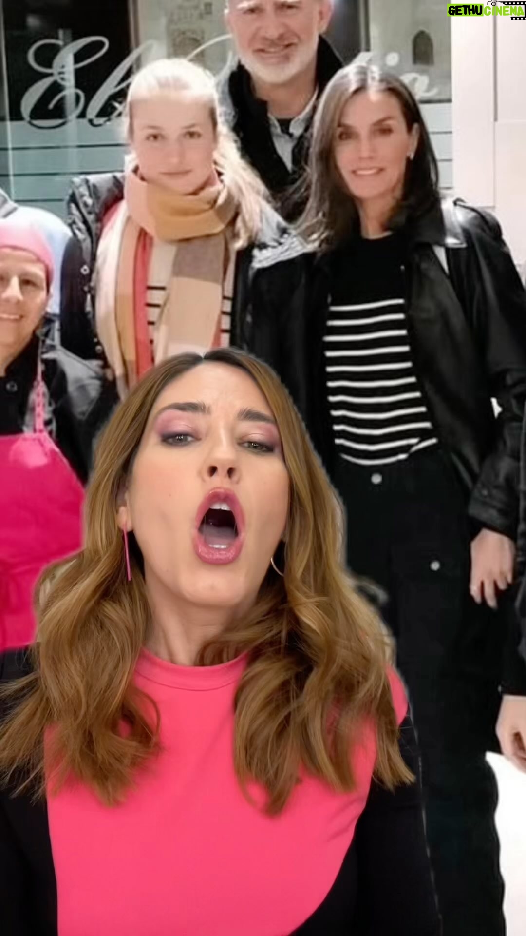 Núria Marín - 5.8K Likes - Puede que el jersey de Leonor y Letizia sea un guiño a Kate Middleton, puede que lo sea a la infanta Sofía, igual no es un guiño a nadie… #RoyalSalseo