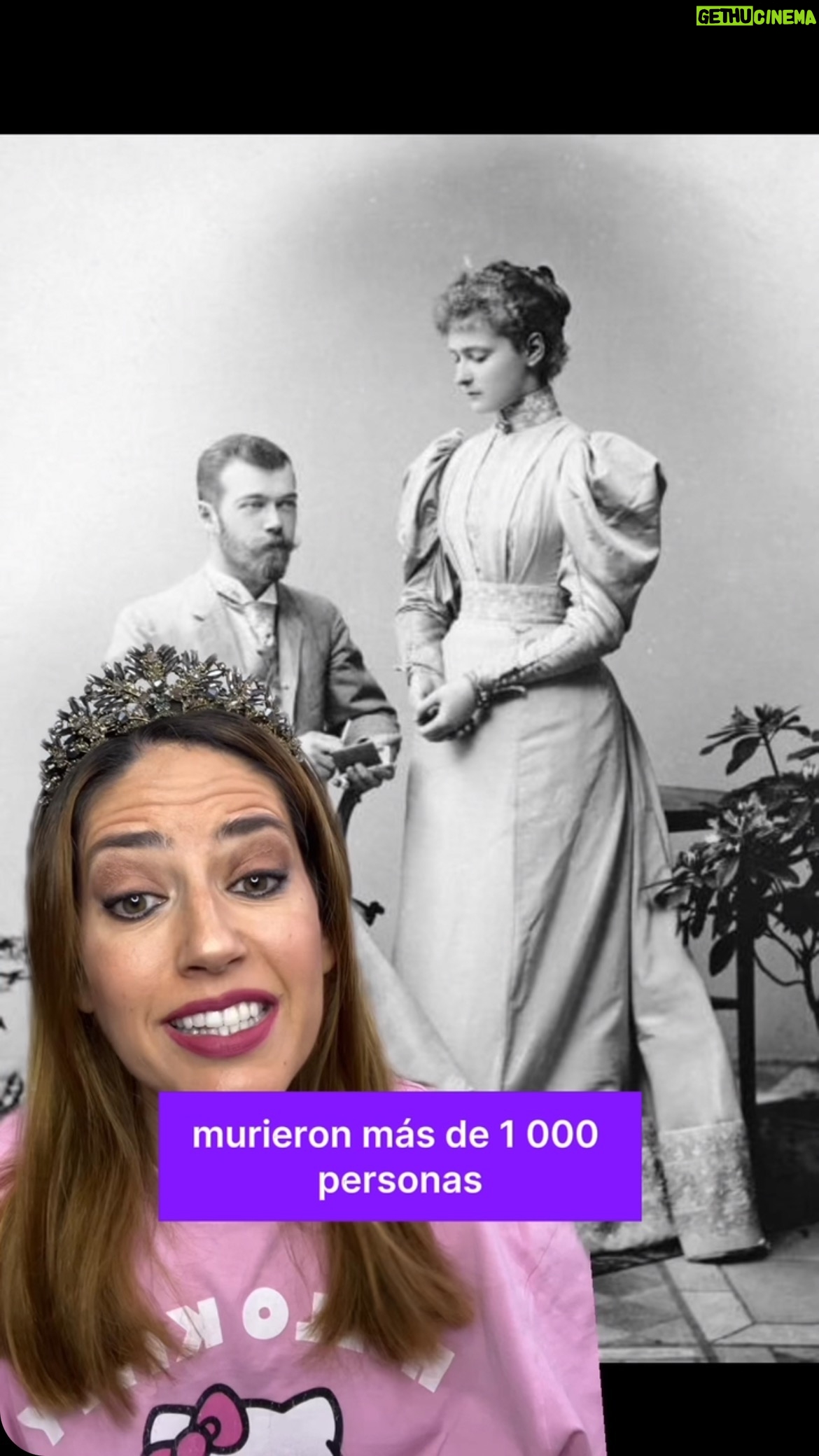 Núria Marín Instagram - Y aquí la parte 2. #RoyalSalseovintage