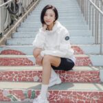 Na Hae-ryung Instagram - #광고 @CanadaGoose 자꾸손이가는 나의 싱클레어 재킷 🤍 #CanadaGooseKR #LiveInTheOpen #캐나다구스