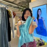 Na Hae-ryung Instagram - @mmmjeans.official 런칭팝업에 다녀왔어요 🤍 #MMM 🤍너무 예뻐서 다 쓸어담았..🫢 18일까지 현대백화점 압구정본점 B2F 에서 만날수있어요:)