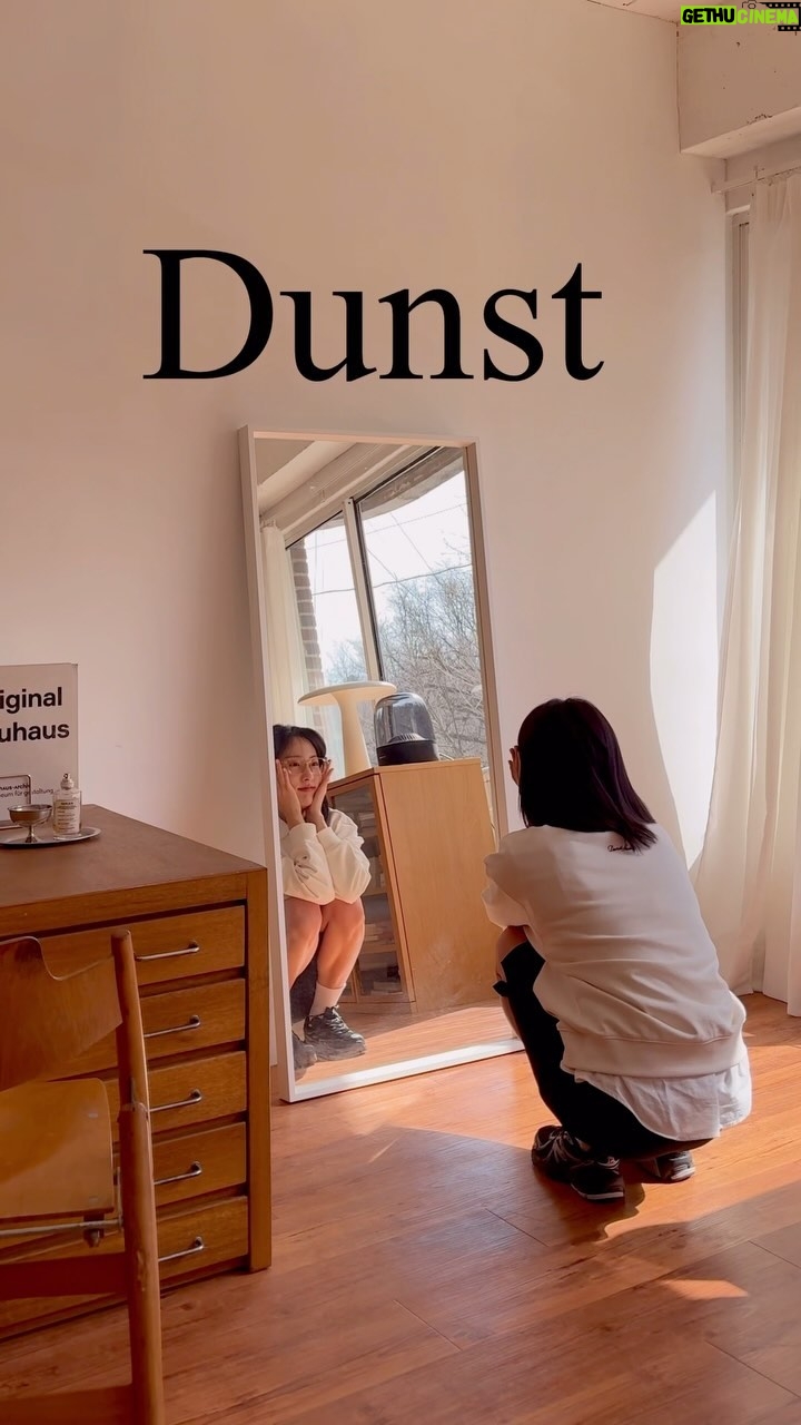 Na Hae-ryung Instagram - @dunst_official π΅#λμ€νΈ λ€μ λμμ¨ #μΉ΄ν리ν¬μΈ π΅ λ§! λ΄ μ½λ μ€λλ°π€π