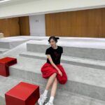 Na Hae-ryung Instagram - @burmula.kr 버뮬라의 아네모이아🌹 이렇게 다 예뻐버리면 심각하게 곤란하세요💋 5월12일~5월14일 11:30 -20:00 성수동2가 289-295,2층 hago haus #광고#burmula#버뮬라#버뮬라24SS#하고하우스성수