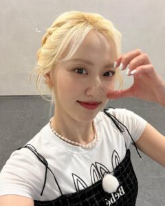 Na Hae-ryung Instagram - 맘에쏙 헤메코✨