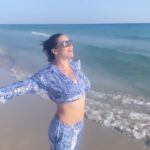 Nadège Lacroix Instagram – Hey ! Just breathe !!! 🩵

Prends une grande respiration et laisse le passé derrière toi ! 🩵

Vivre le moment présent ! Mon nouveau but dans ma vie ! ☀️🌊👙

#momentpresent #justbreathe #italy #puglia #vacation #lovelife #loveyourself #♥️