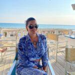 Nadège Lacroix Instagram – 🌊☀️ LA PLAYA ☀️🌊

J aime trop ce petit coin de paradis ♥️

Vous avez prévu quoi pour les vacances ? 

#italy #puglia #cocoloco #beach #passion #farniente #love #peace #fun #plage
