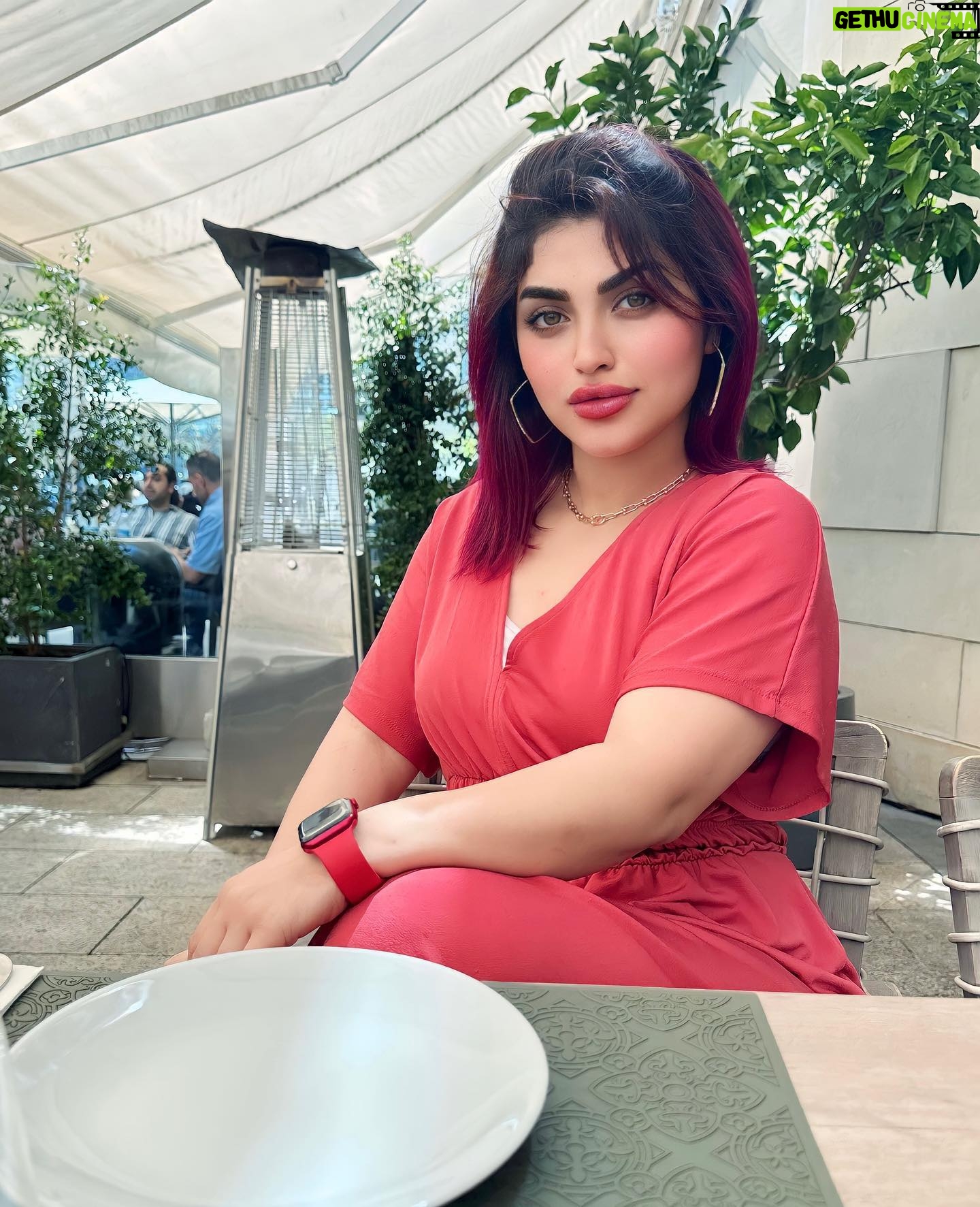 Nadeen Alfahd - 3.4K Likes -
