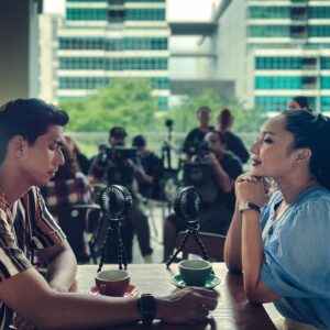 Nadia Aqilah Instagram - #SeOfis dump! 
Dah keluar di @tontonmy, enjoy 🦋 

@dramasangat