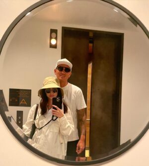 Nadia Saphira Instagram - Selfie series 🤍🤳🏼 cos we don't have any picture taken from other ppl 😆