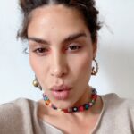 Nadia Hilker Instagram - A few things happened in my life the past 2 years that helped me understand how social media could actually have a positive impact. And now I feel like I wanna do what so many wonderful people out there did for me! Which is make me feel Connected Supported Accompanied Comforted Understood Included Encouraged And also keep on asking for tips, advice, insights… Oh and I will start commenting also in German since I am based here currently. In den letzten 2 Jahren hab ich einiges durchlebt, wodurch ich gemerkt habe, dass Social Media tatsächlich einen positiven Einfluss auf (m)ein Leben haben kann. Jetzt möchte ich ein bisschen zurückzugeben, was so viele wundervolle Menschen, für mich getan haben: das Gefühl von Verbundenheit, Unterstützung, Verständnis, Erleichterung und Ermutigung. Sich einfach ein bisschen weniger „Alleine“ Fühlen! Ah und ich mache jetzt deutsche comments da Ich auch meine deutschen Freunde in Zukunft brauche.
