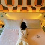 Nadia de Santiago Instagram - The DisFruTonEs Barna, 2023 El granizado de limón puede saber a flash de limón @gustavosantaolalla 🎁🙏🏻✨🌱🥹 Muchas gracias @roommatehotels #RoomMateCarla, por ser nuestra casita estos días