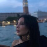 Nadine Labaki Instagram - Arrivederci Venice ! You ve been good to me! @labiennale #venezia76 #venicefilmfestival2019 #labiennaledivenezia2019 @piaffboutique