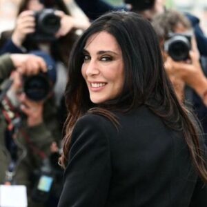 Nadine Labaki Instagram - Girl power 💥 @festivaldecannes #day1