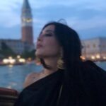 Nadine Labaki Instagram - Arrivederci Venice ! You ve been good to me! @labiennale #venezia76 #venicefilmfestival2019 #labiennaledivenezia2019 @piaffboutique