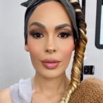Nadine Velazquez Instagram - It’s been 7 days since QUEENS wrapped season 1 and I’m still in my performance braid (laziness). Filming the last performance of @queensabc was so special to me. I got injured during rehearsals and they had to prepare to have a dancer double for me. This made me so 😞 as I wanted to finish 💪🏽 “Valeria” grew with the show as both as an artist and friend but I also grew too as an actress & new singer/dancer. I’ve had two left feet on Queens and I’m always the last one to get the dance routine and usually the only one messing up but I wanted to prove to myself that I had grown! So I prayed, iced and soaked my injured ligament and rehearsed and rehearsed powering through completely intending to be well the day of our performance and I did it! These little wins make me so excited. Anywayzzz- this braid comes off today! Enjoy some slides of my last day of S1 on Queens. ✨❤️💋💪🏽🇵🇷👸🏻 Hair by: @iamcassandrapowell Makeup by: @parrapaints Costume by: @provifulp 🇵🇷 Moves by: @fatima_noir Cute dancer double: @dejiavu_