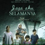 Nadiya Nisaa Instagram – Bismillahi MasyaAllah ✨
Malam ini bermula perkongsian kisah Maya dan 5 orang anaknya dalam “Jaga Aku Selamanya”. Ini merupakan watak impian saya. Mendalami betul-betul pengorbanan seorang ibu yang terpaksa membesarkan anak dalam serba kekurangan. Terima kasih @ifarahahmad sudi menerima saya sebagai anak murid & mempersiapkan diri ini untuk menjadi Maya.

Saya sukakan kisah ini kerana kisah ini juga mengangkat isu hak asasi kanak-kanak. Hak tempat perlindungan, pendidikan, kesihatan yang terabai oleh kerana penjaga gagal membuat keputusan yang tepat. 

Saya bersyukur diberi amanah ini oleh @klmotionpicturecompany bersama barisan pengarah yang bertungkus-lumus ingin hasilkan karya yang bermakna kepada masyarakat. Saya hargai sangat usaha setiap casts & crew yang terlibat. 
Selebihnya, kita serahkan kepada penonton & sang pencipta untuk menilai.

Saya turut kagum dengan barisan pelakon cilik yang memberi rasa dalam kisah ini. Buatkan rasa rindu makin menebal. 
Ibu sayang korang semua ❤️