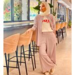 Nadiya Nisaa Instagram – Lilac dreams and sunshine beams ππ¬πͺ»
On set #SeOfis wearing @poplook π