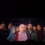 Nadiya Nisaa Instagram - Apabila kita bersatu, KITA BOLEH jatuhkan kezaliman 💪 #LaLuna showing in Malaysia, Singapore & Indonesia ✨ Alhamdulillah, Allah sentiasa Menyayangi 🤍