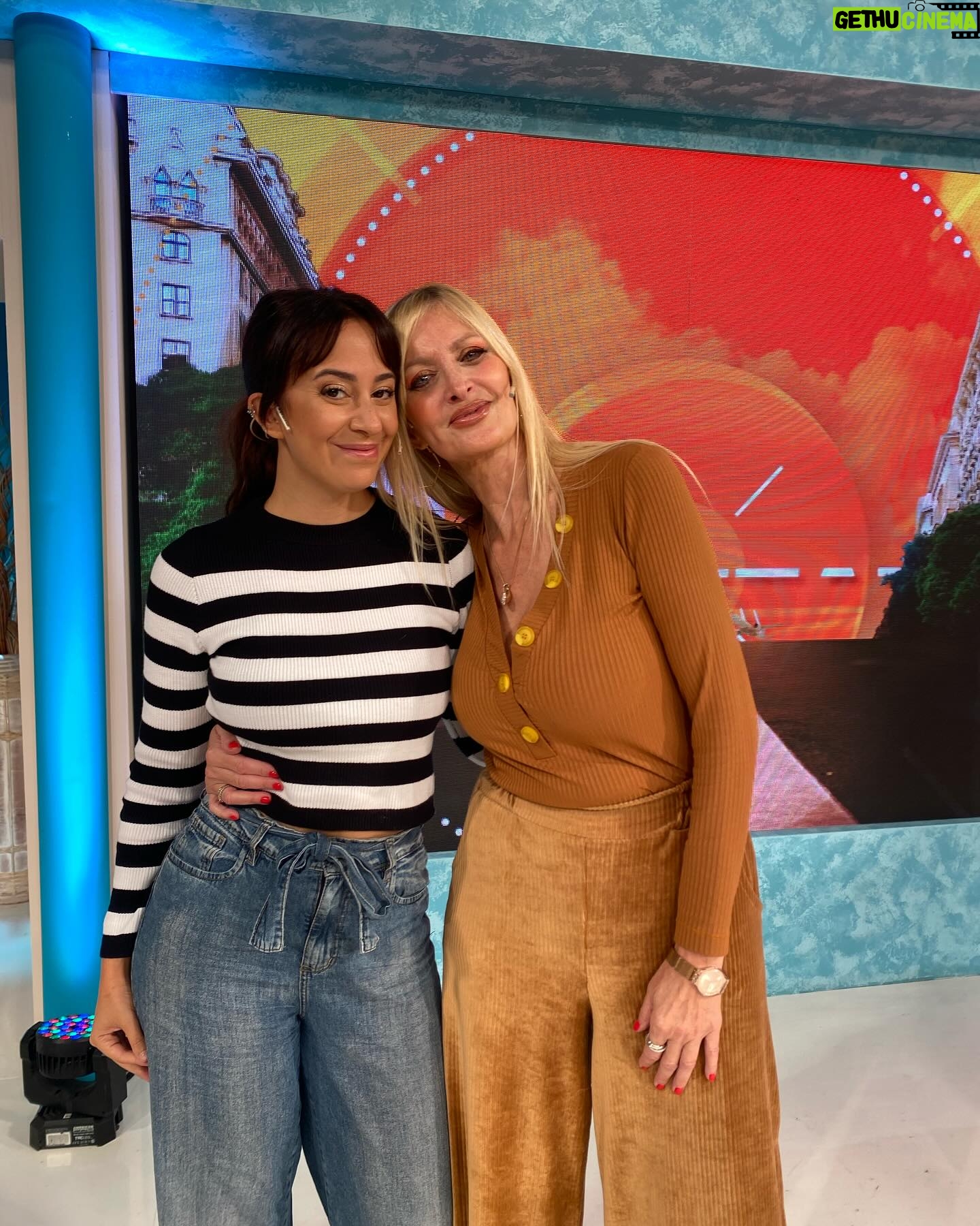 Naiara Awada Instagram - Con la diosa iconica y actriz @yuyitogonzalezok en @empezareldiaoki @ciudad_magazine Gracias por invitarmeeee Look by @irudasweaters