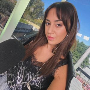 Naiara Awada Instagram - Feliz día para mi . Soñadora incanzable y llena de GANAS de romperla en mi carrera. Amante de la actuación y los medios en todas sus formas ! Viva jugar viva APRENDER de los errores y Viva laburar de lo que uno ama . Por todo lo que se viene !!!! Feliz día a mi! Y a mi amado trabajo que sin el? Me muero