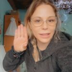 Naike Rivelli Instagram - Avete paura della nuova legge patente cannabis? Per coloro che ne fanno uso medico, e siamo veramente in tanti ormai… Basta avere la ricetta medica appresso. Fatevi le prescrizioni mediche dai medici consapevoli e dai centri legalmente autorizzati come il nostro @cannabis_medical_center Per informazioni su tutte queste cose: @ornellamutihempclub @paologrowyard @striscialanotizia @pinucciosono @dago.spia @redazioneiene @adnkronos_