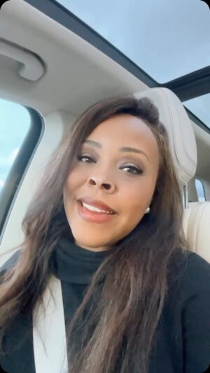 Nakia Burrise Instagram - Happy Friday!