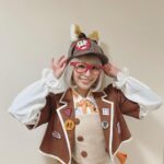 Nana Asakawa Instagram – 明日17:35〜
NHK「ビットワールド」

遂に🦊…！！？？

ナーナ衣装はフリフリガーリーボリューミーで、過去を振り返っても1番フリフリしてる気がします。
歩くとﾌｧｯｻｰﾌｧｯｻｰってする👓笑