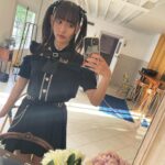 Nana Asakawa Instagram – いっしー(@ishikawayuki_hairmake )が
「地雷やってみて欲しい」ってあまりにも言うから今回のカレンダーに組み込んでみたんだけど、やってみたら本人なかなかにノリノリだった図🤕♡笑

浅川梨奈2024カレンダー
オフショット