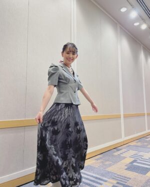 Nana Asakawa Instagram - 産まれました〜
24歳になりました〜